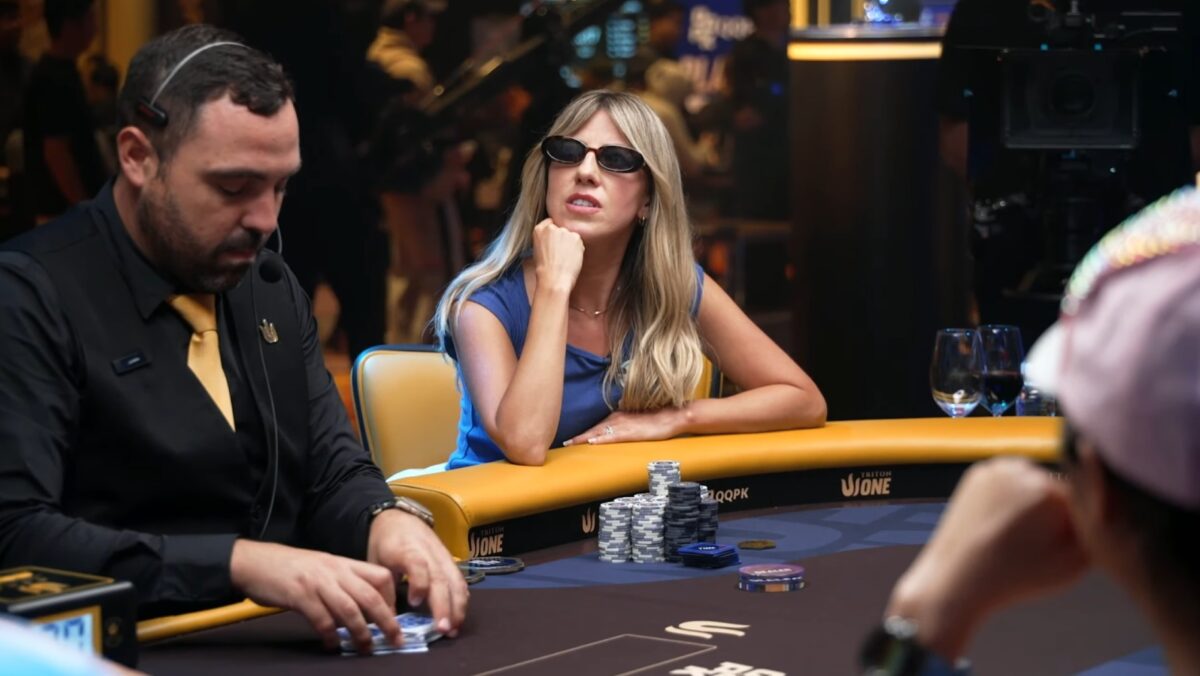 Kristen Foxen na Tritonu