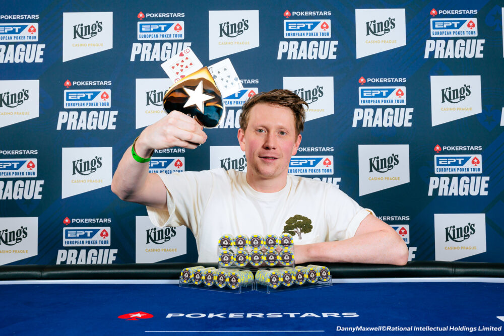 Michal Schuh vyhrál €1,100 Freezout